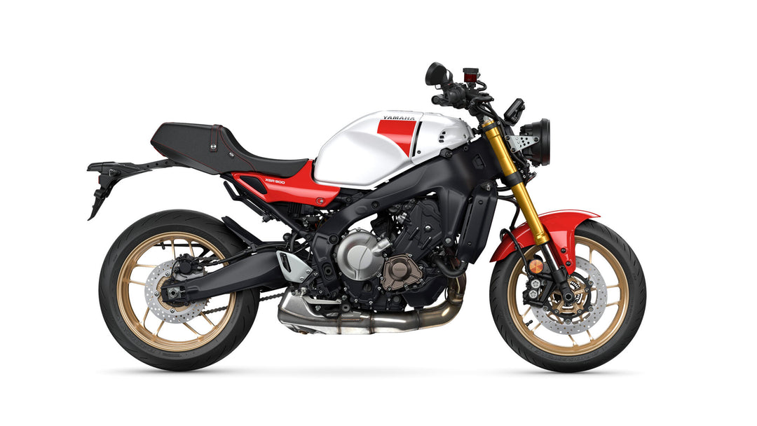 XSR900
