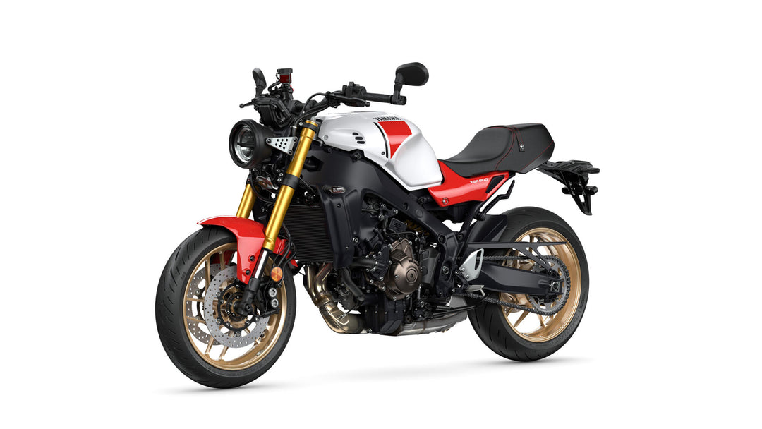 XSR900