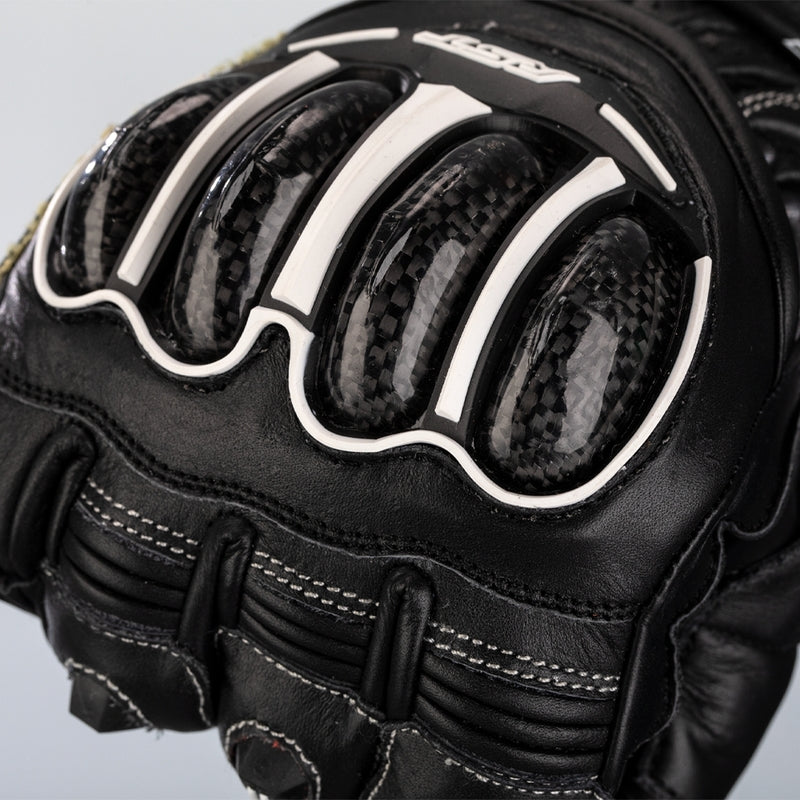 
Built with Aramide - TracTech Evo 4 glove combines the best of previous TracTech gloves with more features for a superb fit, comfort and protection.

Made with both full-grain cowhide and kangaroo leather, the glove features a CE Level 1 Carbon Knuckle Protector for impact protection. Aramide Fibre on the palm stitching and underlay, along with double layer kangaroo leather and an RST palm slider protect the palm in the event of a high speed slide, while the double wrist and cuff closure offe