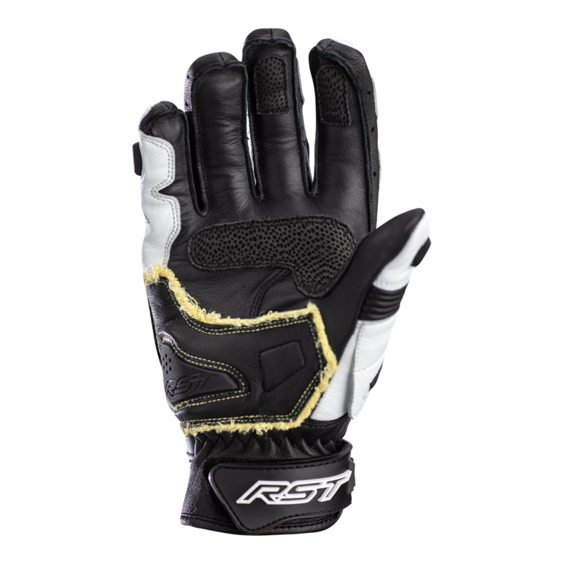        Built with Aramide™- the TracTech Evo 4 short glove combines all the key features of the longer glove into a shorter version to offer superb fit, comfort and protection - CE Certified to 2 KP.  Made with both full-grain cowhide and kangaroo leather, the glove features a CE Level 1 Carbon Knuckle Protector for impact protection. DuPont™ Aramide Fibre on the palm stitching and underlay, along with double layer kangaroo leather and an RST palm slider protect the palm in the event of a high s
