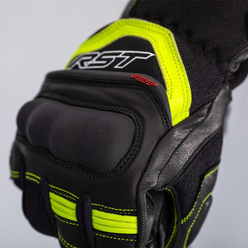        The Urban Air 3 Mesh glove is CE Certified to Level 1 KP. Made from mesh with a polyester lining, this glove offers supreme ventilation. Protection comes in the form of TPU on the knuckle, TPR on the fingers and memory foam thumb and full grain double layer leather palm. This is further supported by the smart touch leather on the index finger, pre-curved fingers and a hook and loop strap closure - perfect for summer riding. CE Rating : 1 KP Armour   Knuckle Protection: TPUThumb Protection