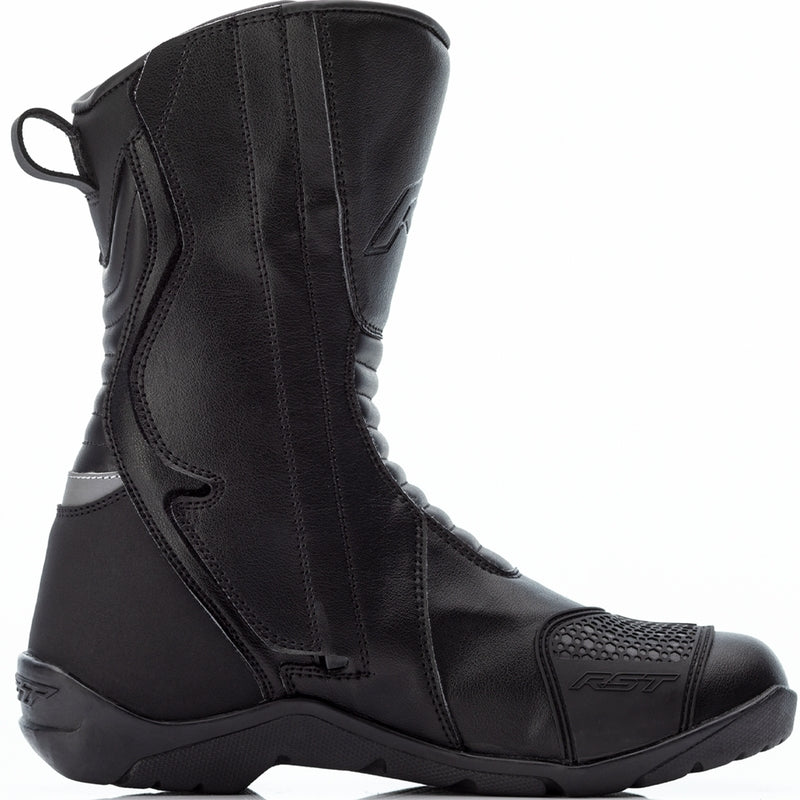 
This may be our entry level touring boot, but is still packed with features to keep your feet protected.   
Made from a microfibre construction, the boot features a SinAqua waterproof membrane for dryness and breathability. Added to this are the integrated shin, ankle and heel protection. The boot also features an integrated reinforced toe box and is CE certified as standard!" 
CE Certified: Yes 
Armour :  Heel Protection: Reinforced Cockpit Shin Protection: Integrated Ankle Protection: Int