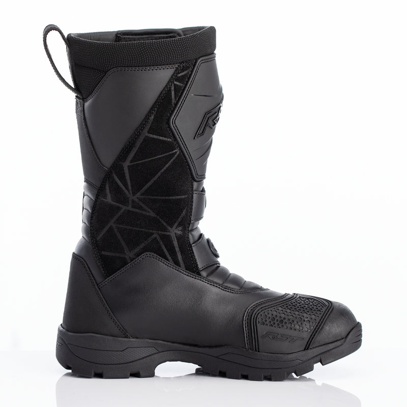 
This boot has been redesigned from the ground up, taking the best features from the previous Adventure boot to develop a boot perfect for adventure riding. 
With a large twin buckle closure system, the Adventure-X is easy to put on and take off, while remaining fastened in place with additional hook & loop fasteners. The system allows the boot to fit around a range of calf sizes for a secure, supportive and comfortable fit. A breathable SinAqua Pro membrane keeps the foot dry and fresh whethe