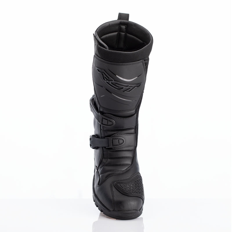 
This boot has been redesigned from the ground up, taking the best features from the previous Adventure boot to develop a boot perfect for adventure riding. 
With a large twin buckle closure system, the Adventure-X is easy to put on and take off, while remaining fastened in place with additional hook & loop fasteners. The system allows the boot to fit around a range of calf sizes for a secure, supportive and comfortable fit. A breathable SinAqua Pro membrane keeps the foot dry and fresh whethe