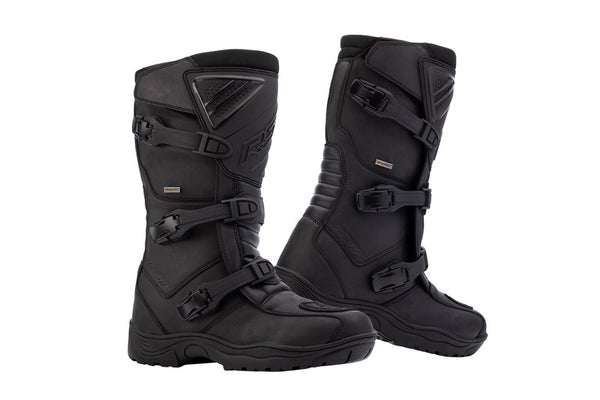 
A truly global boot. The Ambush really will get you anywhere in any condition, featuring a sympatex® membrane, three-buckle and Velcro closure system and a hard wearing sole, for any type of environment that you encounter when you ride around the world. The Ambush will be there to provide you with the protection and the comfort you need to ride all day. CE Rating: CE CertifiedArmourHeel Protection: IntegratedAnkle Protection: IntegratedShin Protection: TPUConstructionMain Outer Material: Micro