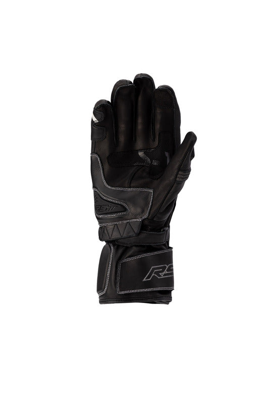 
A fantastic addition to the S1 line-up. The S1 glove is available in Men’s and Ladies’ options in matching colourways to the rest of the S1 collection. Utilising a floating carbon knuckle, out stitched fingers, loads of stretch, and motion panels. It’s a really comfortable yet high performing sports glove, matching the values of the S1 collection. CE Rating: 1KPArmourKnuckle Protection: Carbon Knuckle ProtectorFinger Protection: TPRPalm Slider: TPRConstructionSecondary Material: AmaraReinforce