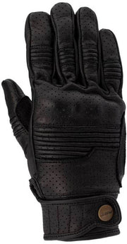
Styled to match the new Roadster jacket, the glove is available in matching leather and colour. Equipped with a motion panel on the back of the hand and integrated knuckle give a great amount of comfort alongside a classic style. 
GLOVE SPEC 
ARMOUR  CE Certification Rating: Level 1 KP Bio elastane integrated knuckle  
CONSTRUCTION  Outer 1: Full grain leather Outer 2: Amara Polyester lining with foam  
FEATURES & BENEFITS  Double layer leather at palm Pre-curved fingers Press stud wrist c