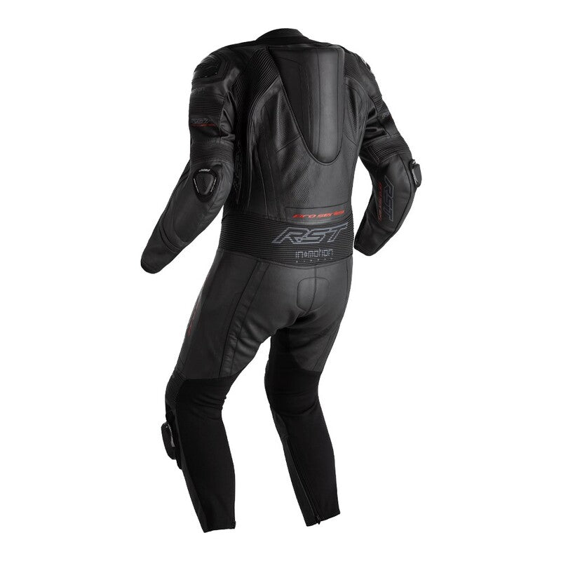 
The perfect choice for track days. Cut less aggressively than the V4.1, the Pro Series Evo Airbag suit is CE Certified to Level AAA. When it comes to rider comfort, use of stretch motion panels allow for the safe deployment of the Airbag. Complete with a range of striking colours, you won’t go unnoticed on the track. Th Pro series Evo is an updated version of the Pro Series Suit as it now has In&Motion’s new essential airbag system and a removable lining.

ARMOUR 

HIP: Level 2
LONG KNEE: Lev