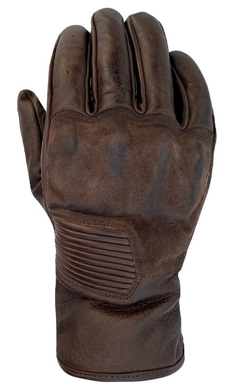 
With its vintage ace, the stylish Crosby glove has the protection to match – CE Certified to Level 1 KP. Made from premium Aniline Waxed leather, the glove comes with motion panels, pre-curved fingers, and an elastic cuff for added comfort. 
ARMOUR  CE Certification Rating: Level 1 KP TPU knuckle  
CONSTRUCTION  Outer: Premium aniline waxed leather Polyester lining with foam  
FEATURES & BENEFITS  Embossed logos Double layer leather at palm Pre-curved fingers Hook and loop wrist closure Per