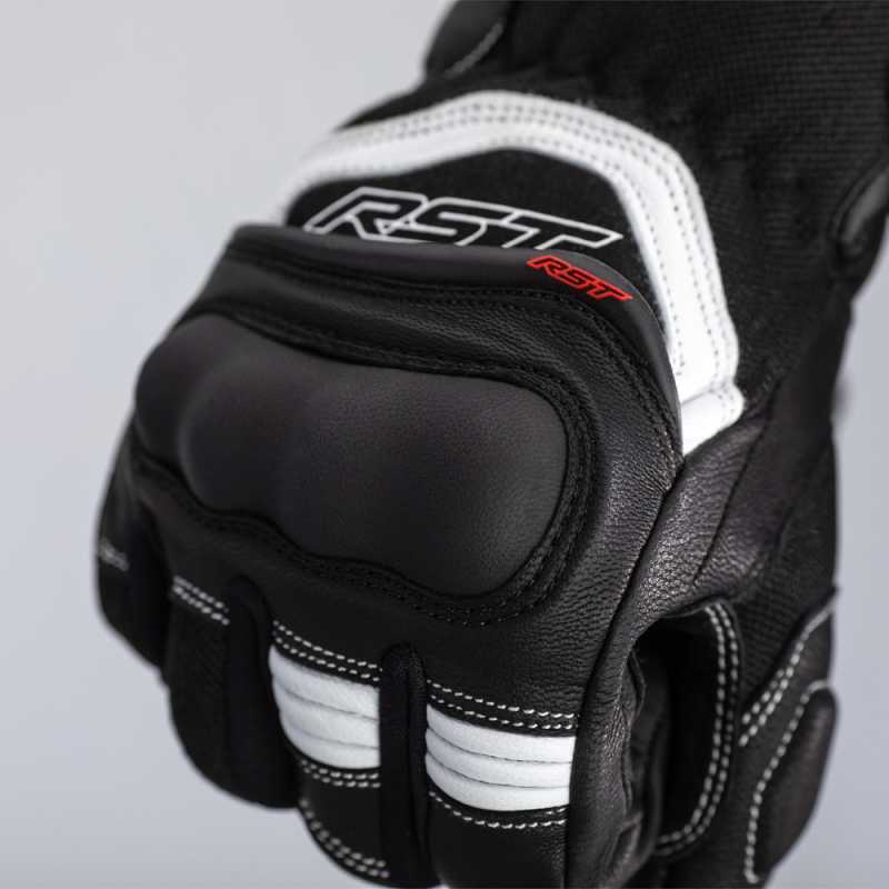
The Urban Air 3 Mesh glove is CE Certified to Level 1 KP. Made from mesh with a polyester lining, this glove offers supreme ventilation. Protection comes in the form of TPU on the knuckle, TPR on the fingers and memory foam thumb and full grain double layer leather palm. This is further supported by the smart touch leather on the index finger, pre-curved fingers and a hook and loop strap closure - perfect for summer riding. 
CE Rating : 1 KP 
Armour  Knuckle Protection: TPU Thumb Protection:
