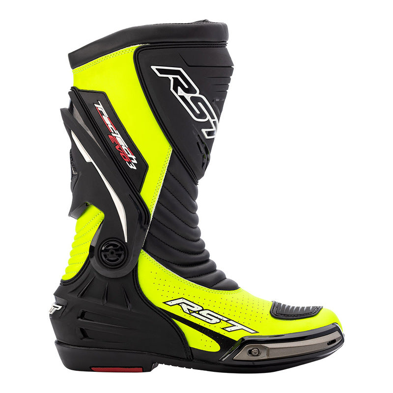 
Designed for comfort and safety, the TracTech Evo III boot has been developed with countless hours on the road and track. The boot is CE Certified to Level 2/2/2/1 which is one of the highest levels of protection and comes with a moulded TPU heel cockpit and TPU shin armour as standard, offering further impact protection. 
Armour  CE Certification Rating: Level 2/2/1 Heel Protection: Moulded TPU Heel Cockpit Shin Protection: Moulded TPU Shin Armour Ankle Protection: TPU  
Construction  Main 