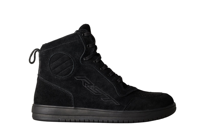 
This is the ultimate moto sneaker. A sneaker for when you are off the bike and a boot for when you are on the bike. With ankle protection, and integrated toe box, including classic styling, the HiTop is a real multi-functioning boot. Available in both summer and winter versions.
CE Rating:

CE Certified
Armour

Heel Protection: IntegratedAnkle Protection: Integrated
Construction

Main Outer Material: SuedeVentilation: Perforated Toe BoxClosure: Lace Shank: Polycarbonate Anti Twist MidsoleSo