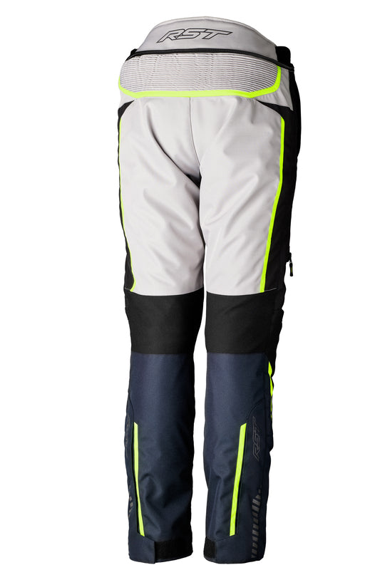 
Our Maverick Evo jean is the perfect companion for the RST Maverick Evo Jacket, versatile enough to take on anyweather condition with a removable and interchangable SinAqua waterproof membrane and quilted thermal linerand reflective print to enhance visibility in darker conditions.

ARMOUR

CE Certification Rating: AA
Elbow: Level 2
Shoulder: Level 2
Back: Level 1


CONSTRUCTION

Outer 1: MaxTex
Outer 2: Ballistic
Fixed mesh lining
Removable SinAqua lining
Removable lightweight thermal linin