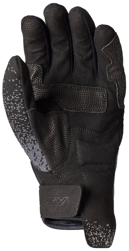 
Using Knitted technology, the K-Sport Glove offers the perfect mix of comfort, ventilation and protection. An armor palm is reinforced with leather adversity in key areas, the K-Sport Glove has additionally been built with a protective knuckle insert into the back of the hand. The K-Sport Glove is the perfect installment into the lightweight summer short-cuff glove category. 
ARMOUR  CE Certification Rating: Level 1 KP  
CONSTRUCTION  Outer 1: R-Knit Outer 2: Amara Lining: Polyester  
FEATU