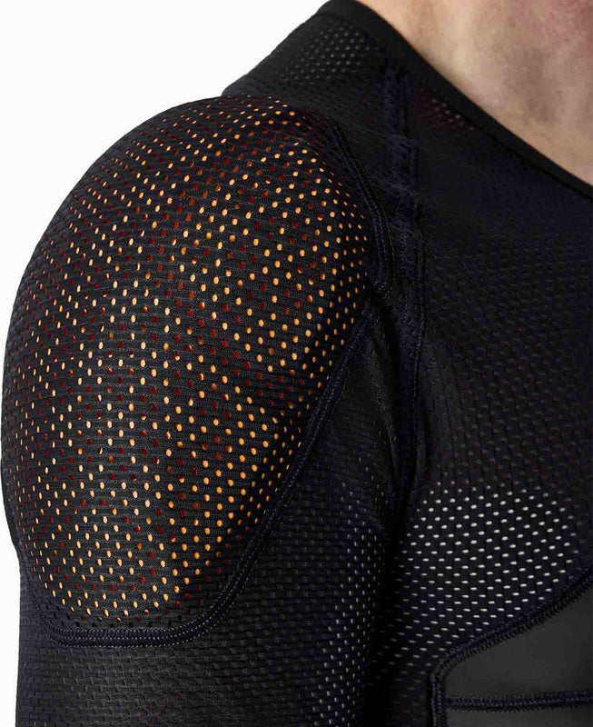 
Combining the highest level of active and passive safety, the Race Dept shirt brings together the three leaders in Rider Protection. RST and D3O come together for the ultimate undergarment. Level 2 D3O armour, including a chest protector with our lightweight, highly ergonomic chassis to create the most versatile and protective undershirt available.
Non Airbag Shirt
Armour

CE Certification Rating: C/U
Back: D3O Level 2
Shoulder: D3O Level 2
Elbow: D3O Level 2
Chest: D3O Level 2

Construction

