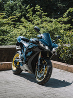 Load image into Gallery viewer, Yamaha YZF-R1 (2004)