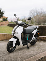 Load image into Gallery viewer, Yamaha Neo's Dual Battery