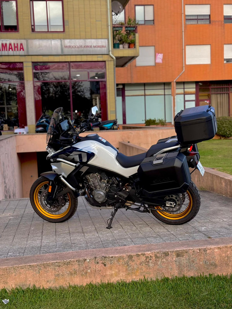 CFMOTO 800MT Explore (2024)