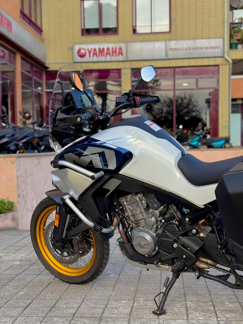 CFMOTO 800MT Explore (2024)