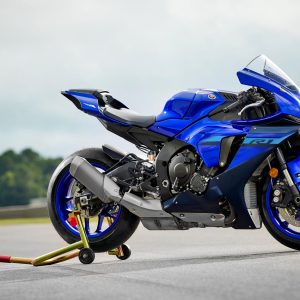 Yamaha R1