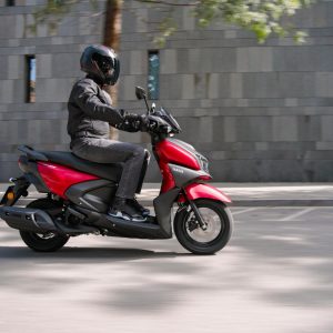 Yamaha RAYZR