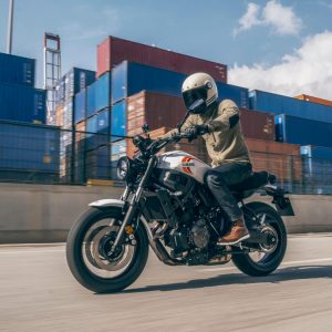 Yamaha XSR700